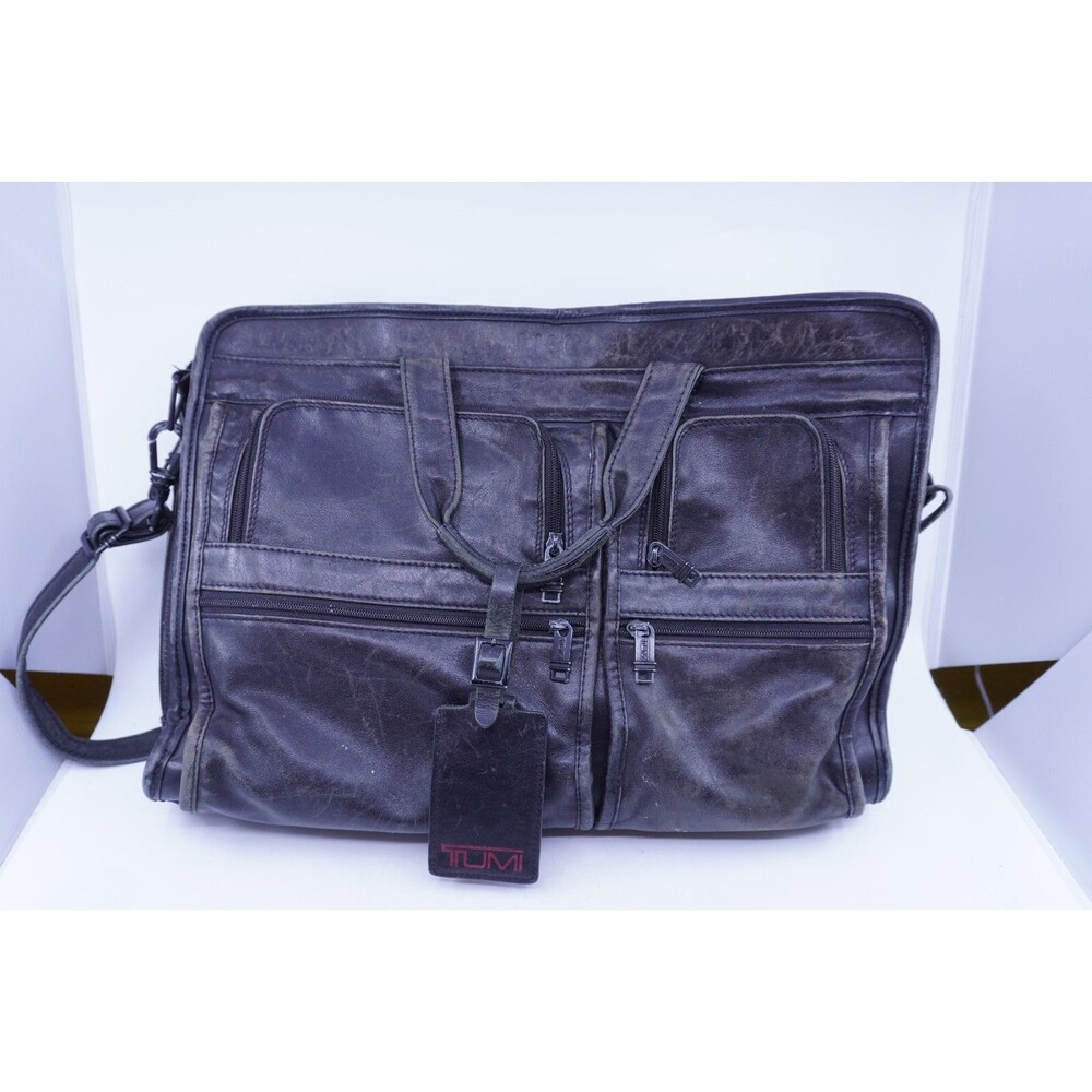 Vtg Tumi Alpha Briefcase Expandable Black Distressed Leather Business Shoulder